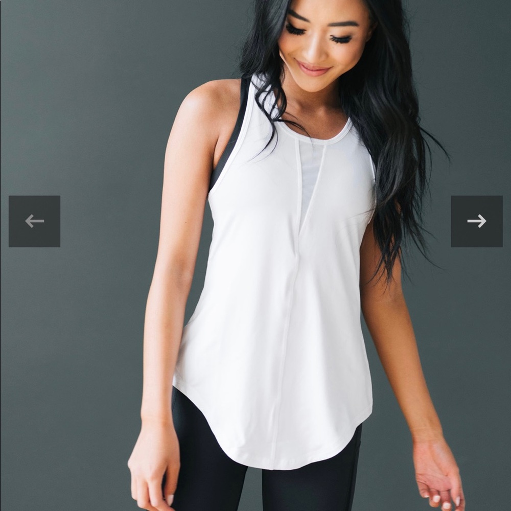 ZYIA White tank